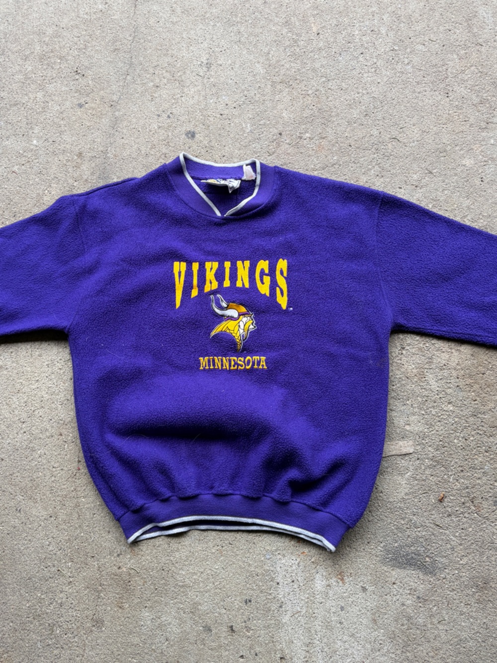 Minnesota Vikings 90s Vintage Cotton Purple Crewneck Sweatshirt Medium - Picture 5 of 11